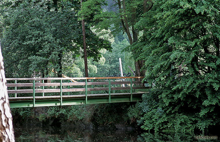 мостик через речку